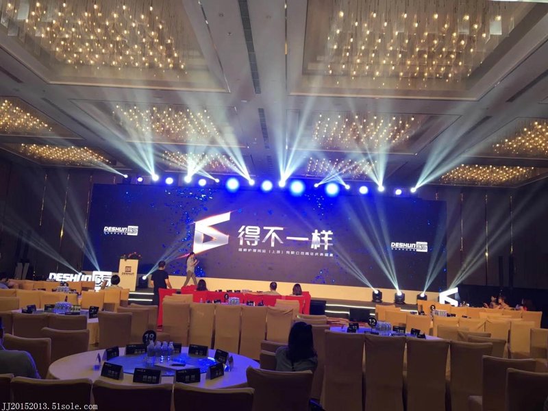 在广告设计领域,选择合适的工具是提升创作效率的关键。今天就来聊聊那些广告设计软件的免费版,看看它们是否真的值得一试。